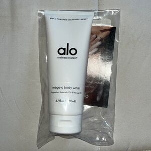 Alo Mega C body wash